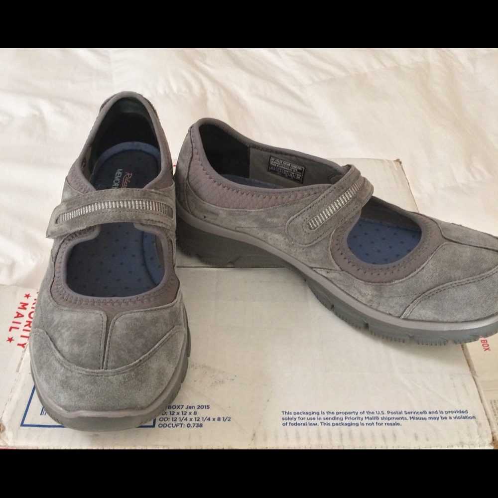 Skechers relaxed fit memory foam Mary Jane
